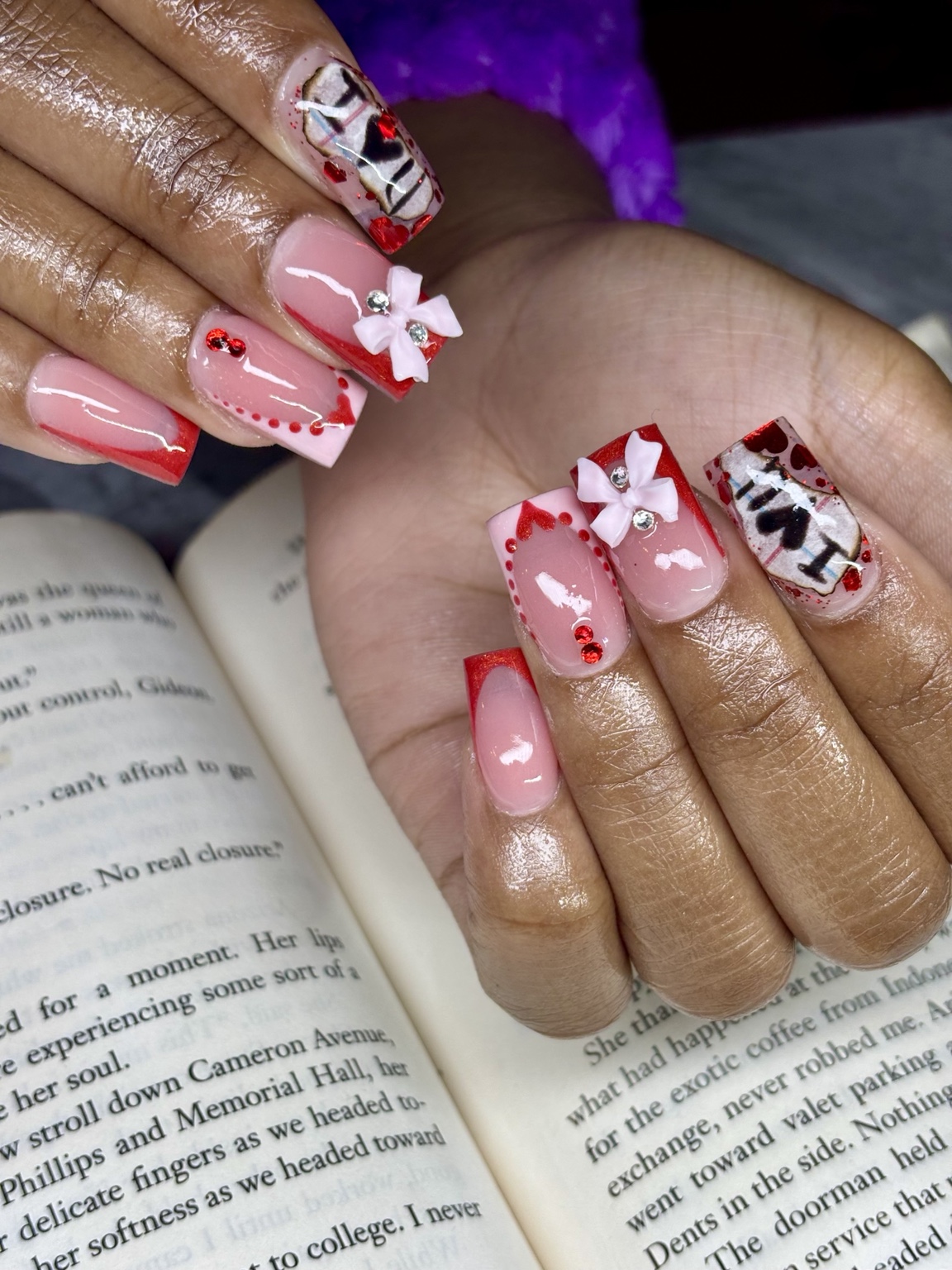 Custom red detailed nail art by Alaia Monèt
